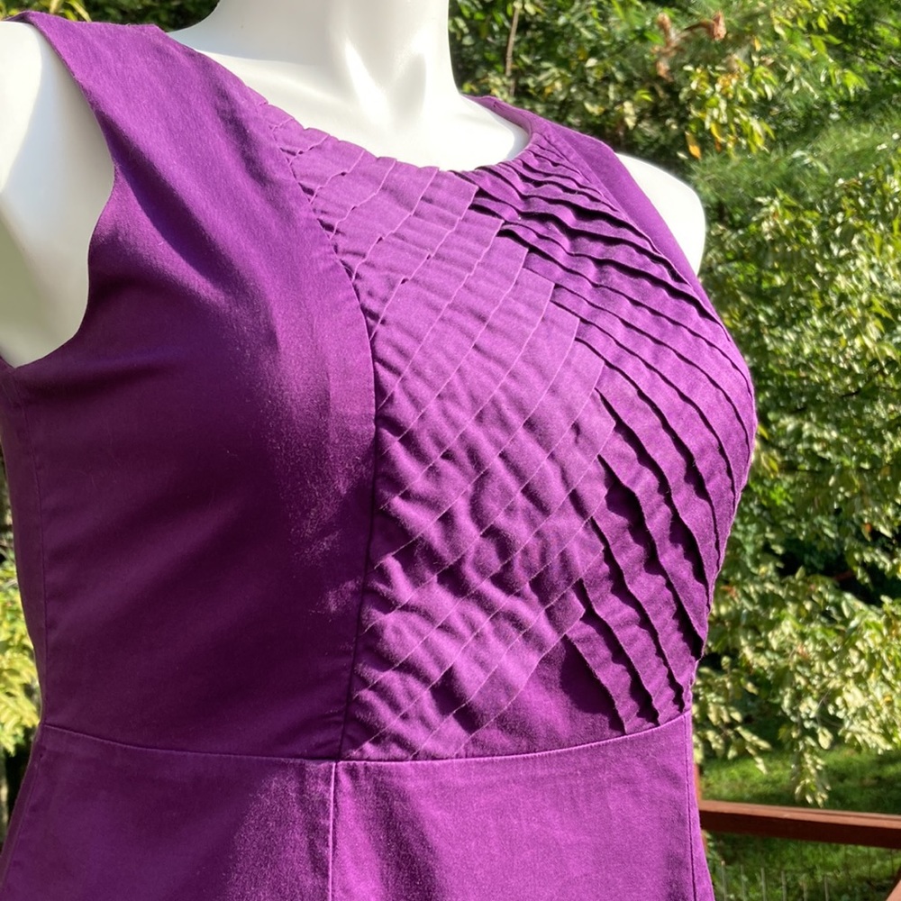 Purple pleated chevron front alternative to the LBD sleeveless sheath dress 14 - Picture 2 of 6